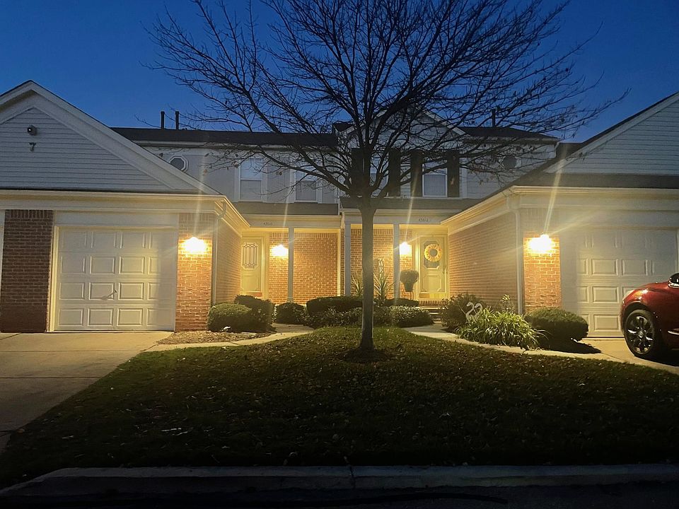 2nd image of 43616 Yorkville Dr #35