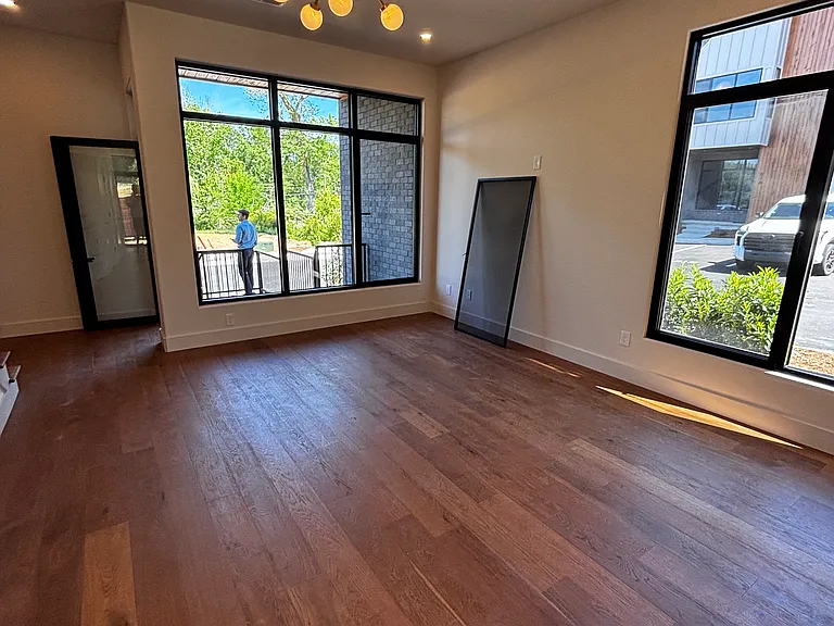 839 Vera Valley Way — Photo 11
