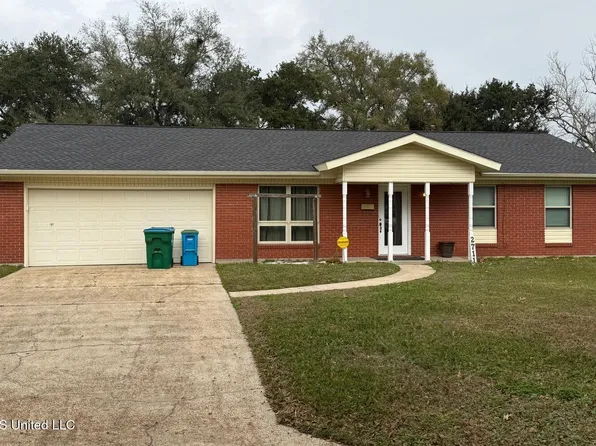 2711 Monterey Ave, Pascagoula, MS 39567