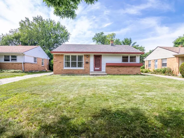 555 Robertson STREET, Wauwatosa, WI 53213