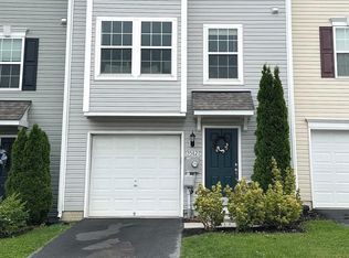 3582 Maplewood Ct, Fayetteville, PA 17222