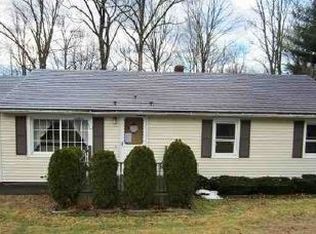 375 Smith Rd, Thomaston, CT 06787