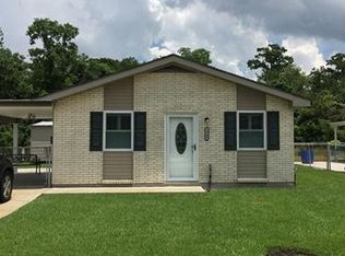 1545 Redwood Dr, Harvey, LA 70058