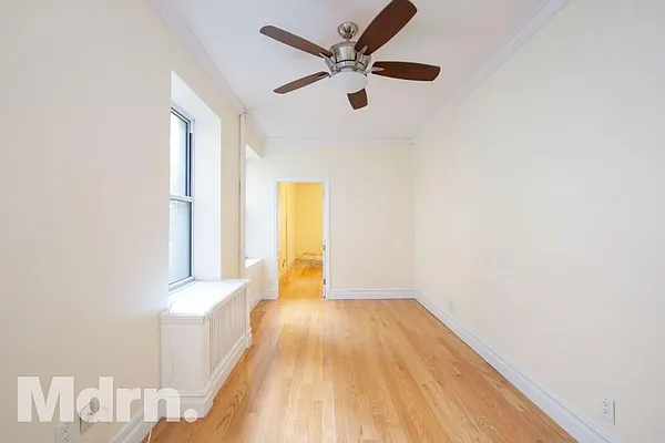 Rented by Mdrn Residential | media 4