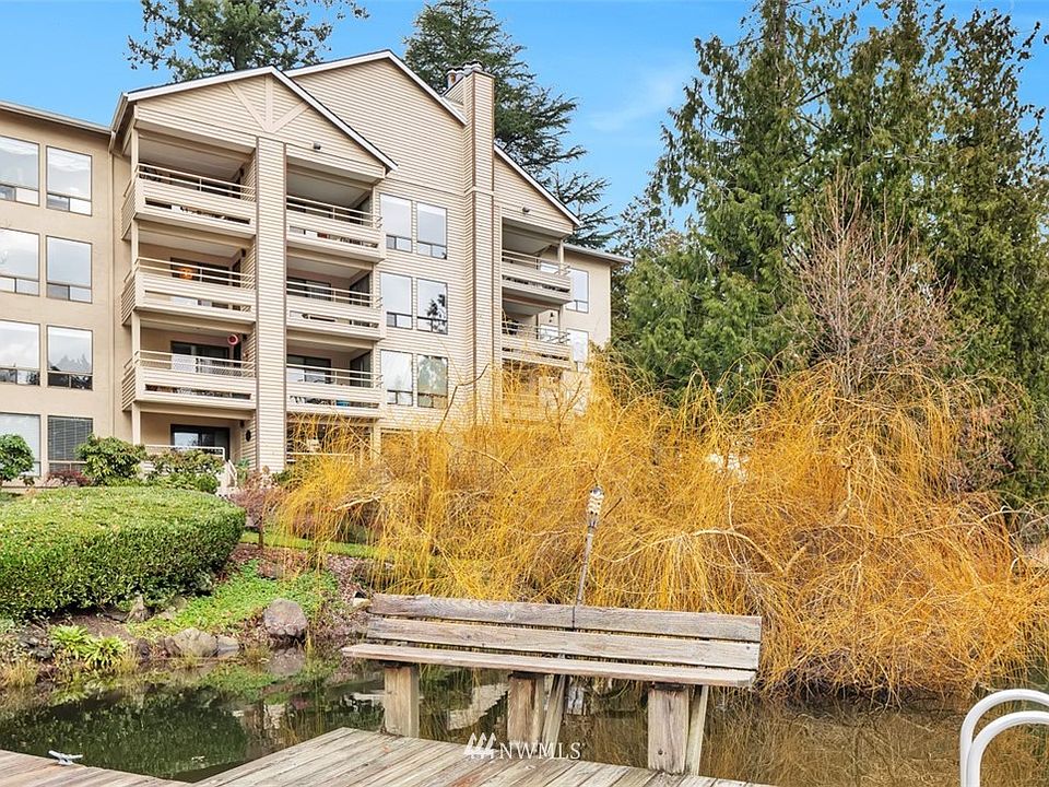 1st image of 19528 Echo Lake Pl N APT B303