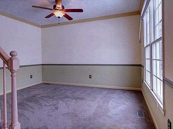 5th image of 217 Sand Dr W