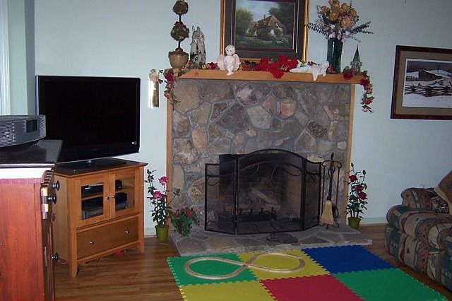 2nd image of 472 Laurel Mountain Estates Dr