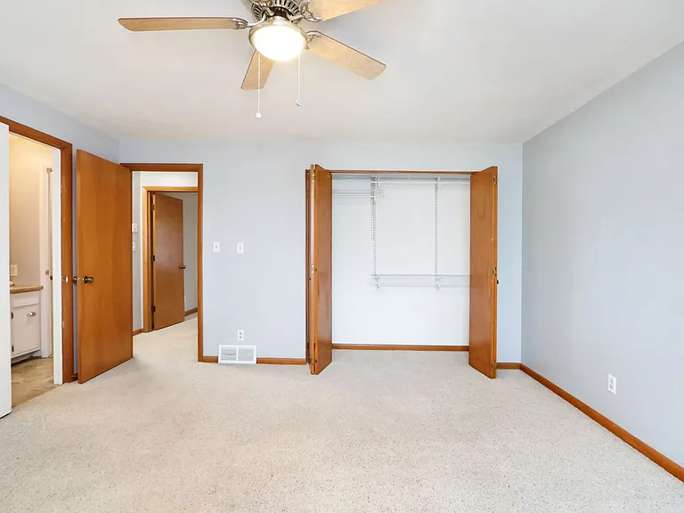 411 Timberwick Pl — Photo 21