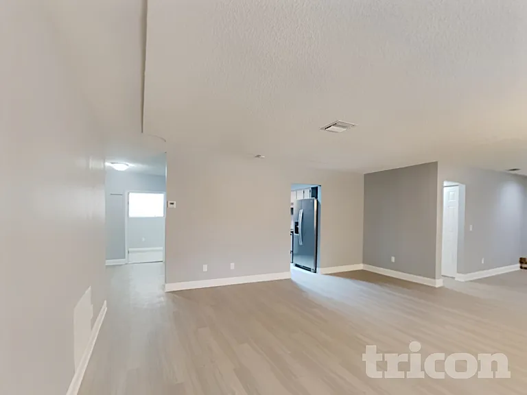 4905 Leprechaun Way — Photo 7