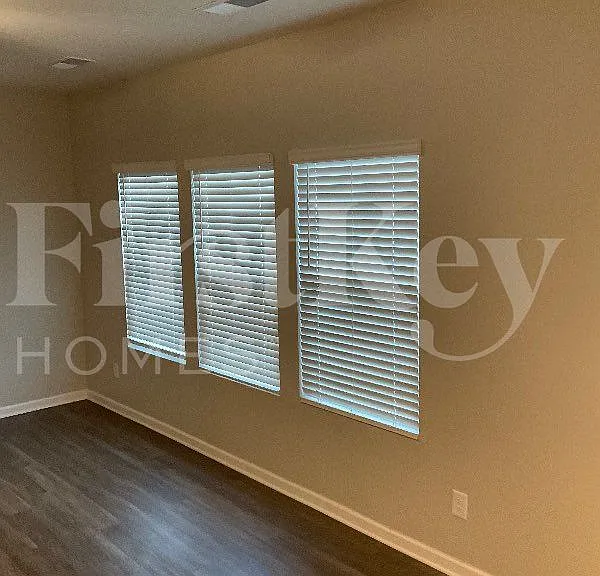 7632 Wallace Farm Ln — Photo 3