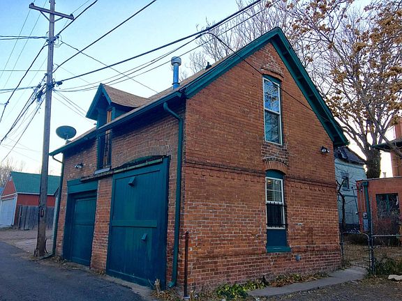 3rd image of 1462 N Milwaukee St
