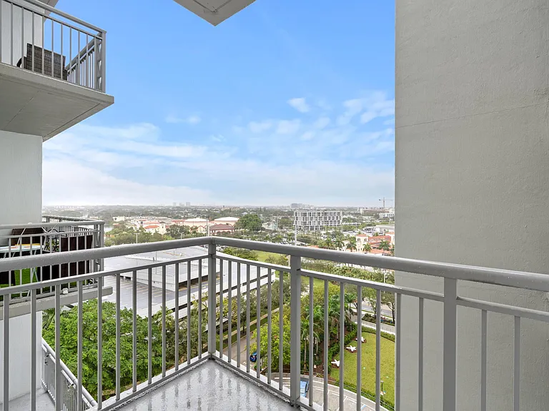 300 S Australian Ave #1101 — Photo 16