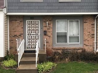 1142 Williamsburg Rd, Country Club Hills, IL 60478