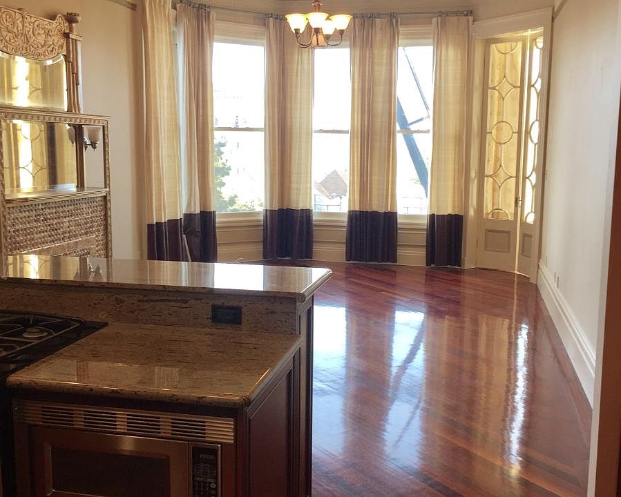 1st image of 1818 Pacific Ave APT 2