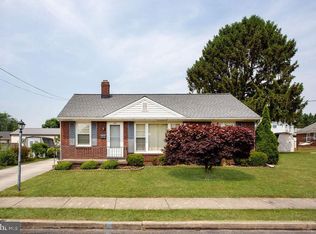 29 Lincoln Dr, Hanover, PA 17331