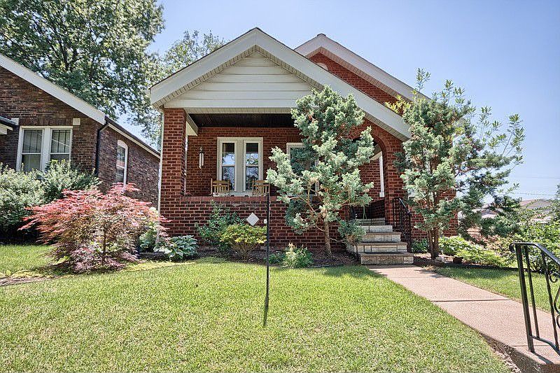 1st image of 5458 Goethe Ave