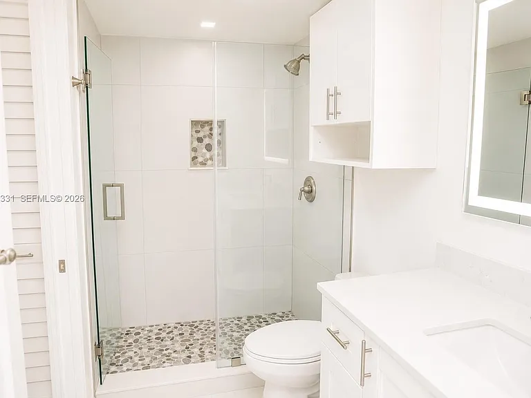 2750 W 76th St #203 — Photo 16
