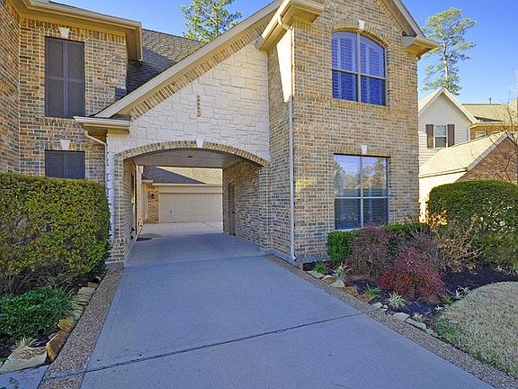 2nd image of 62 N Veilwood Cir