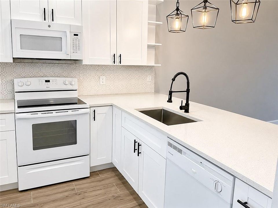 1st image of 4100 Looking Glass LN #3008