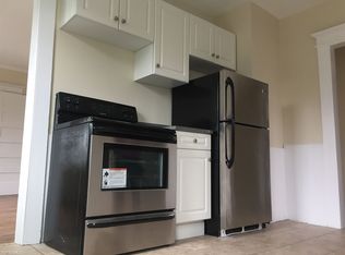 142 Morehouse St, Bridgeport, CT 06605