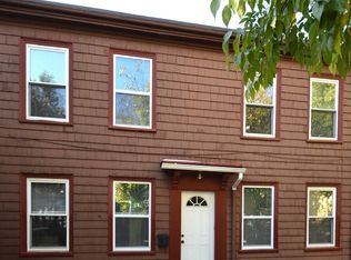 122 1/2 Otis St #1, Cambridge, MA 02141