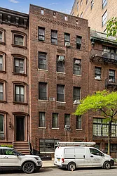 118 East 19th Street in Gramercy Park