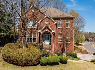 1901 Green Leaf Cir, Birmingham, AL 35244