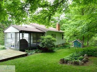 9360 Kent St, Portland, MI 48875