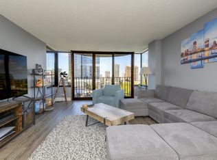 Regency House, Milwaukee, WI 53202