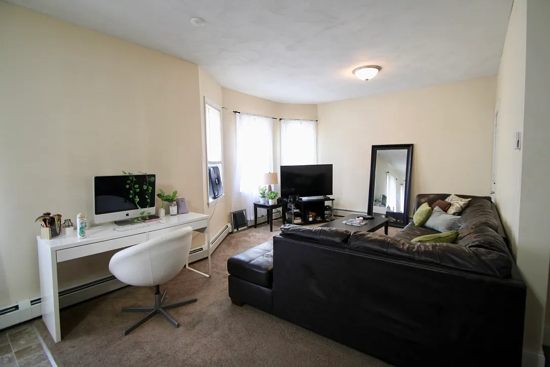 79 Ring Street - 1 — Photo 1