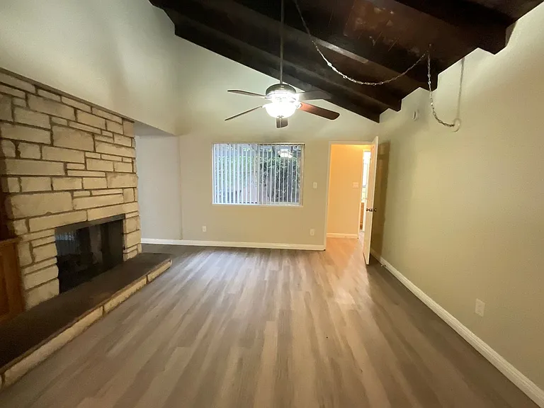 2539 E Seville Ave — Photo 5