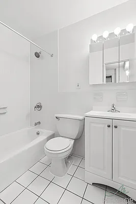 Rented by Mirador Real Estate | media 15