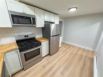5th image of 428 Liberty St #B