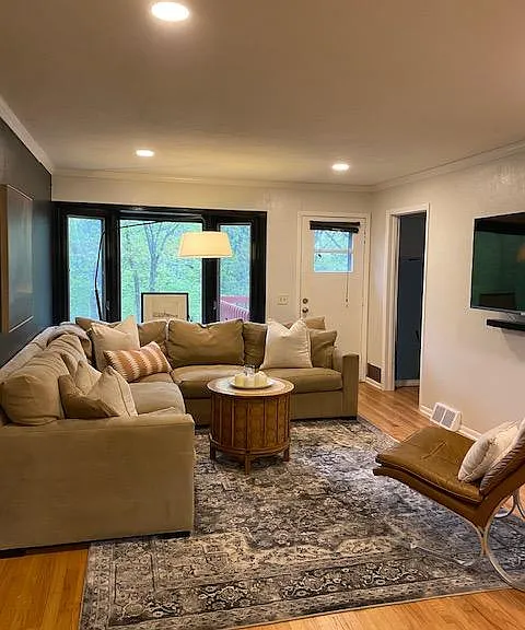 122 N Kenosha Dr — Photo 11