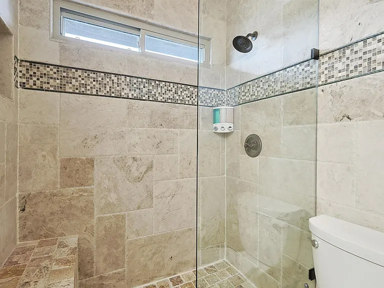 2080 Kamla Rd — Photo 32