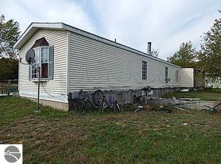 120 Navaho Trl, Buckley, MI 49620