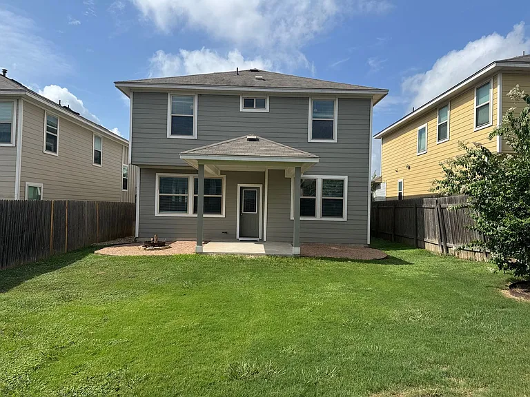 232 Triumph Rd — Photo 15
