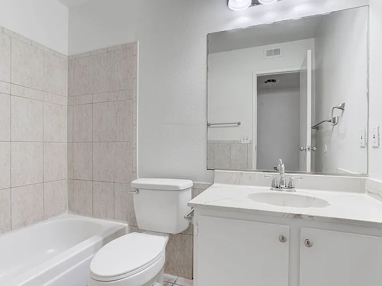 4269 Stewart Ave — Photo 19