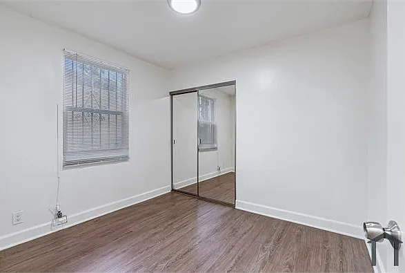1351 E 51st St #2 — Photo 12