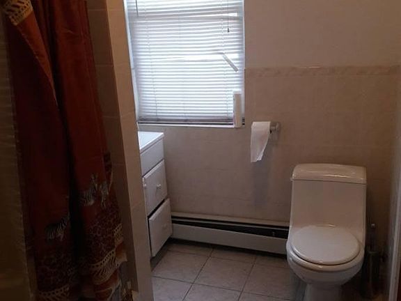 3rd image of 508 Schuyler Ave #2