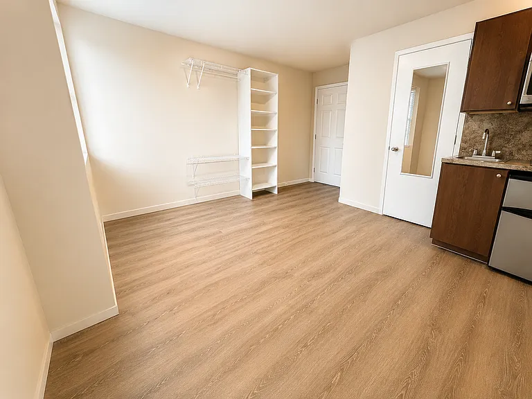 Vision 5 Apartments — Photo 29
