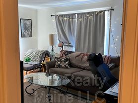 231 State Street, 1 Bed 1 Bath