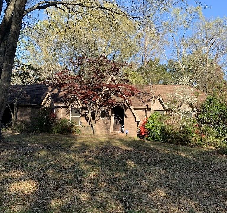 1st image of 2958 Sandy Creek Dr S