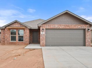 601 E 31st St, Wolfforth, TX 79382
