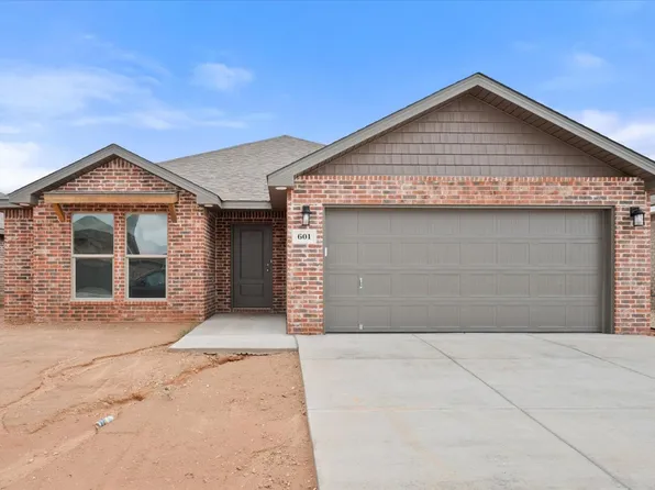 601 E 31st St, Wolfforth, TX 79382