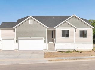 1811 N 375 W, Harrisville, UT 84404