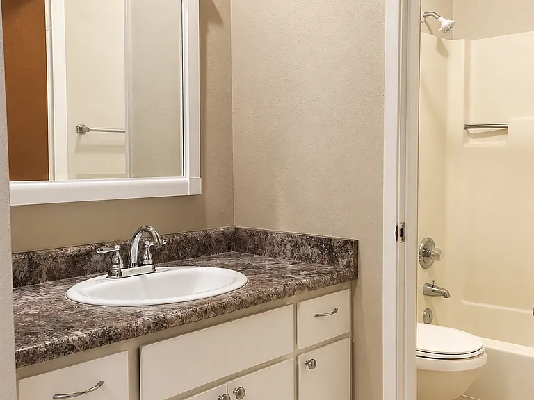 346 Hickory St #3 — Photo 16
