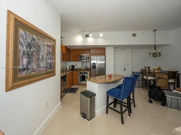 2nd image of 510 NW 84th Ave APT 638