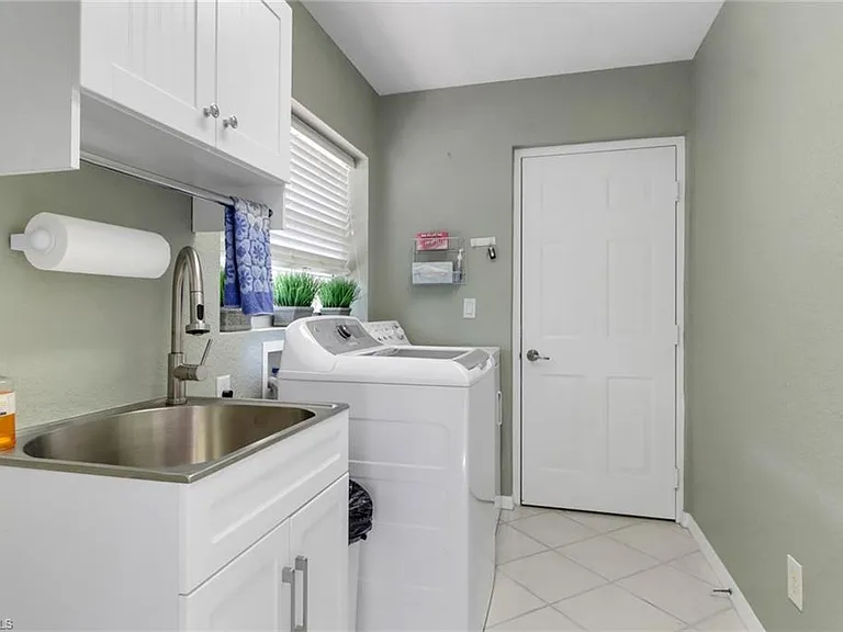 5325 Andover Dr #101 — Photo 20