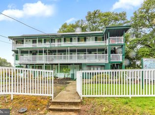 6200 54th Pl APT 7, Riverdale, MD 20737